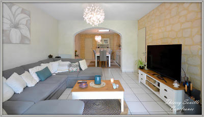 Maison - 113 m² - 7 pièces