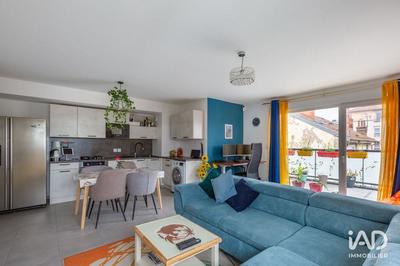 Appartement - 65 m² - 3 pièces