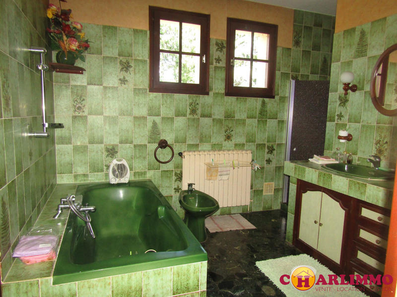 Maison traditionnelle - 130 m² - 6 pièces