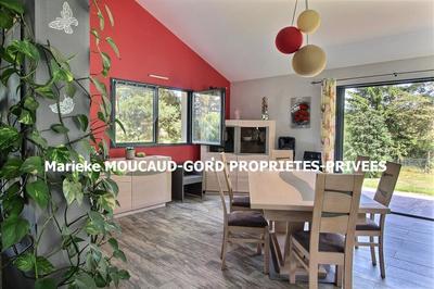 Maison - 195 m² - 8 pièces