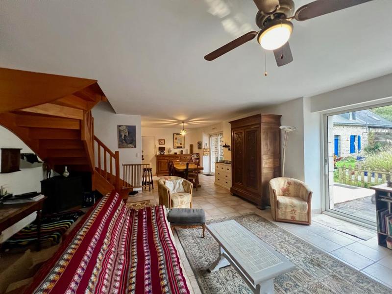 Propriété - 275 m² - 11 pièces