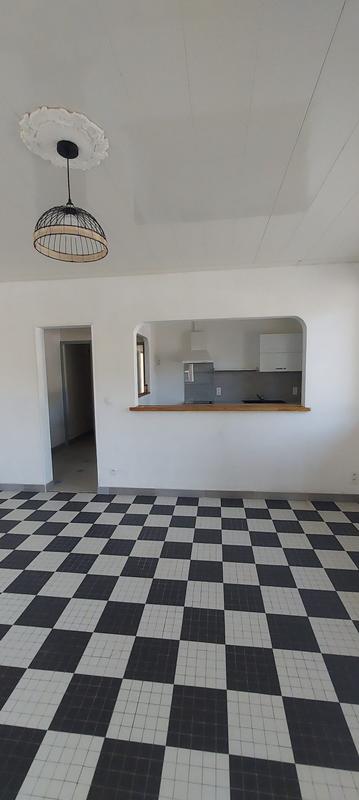 Appartement - 70 m² - 4 pièces