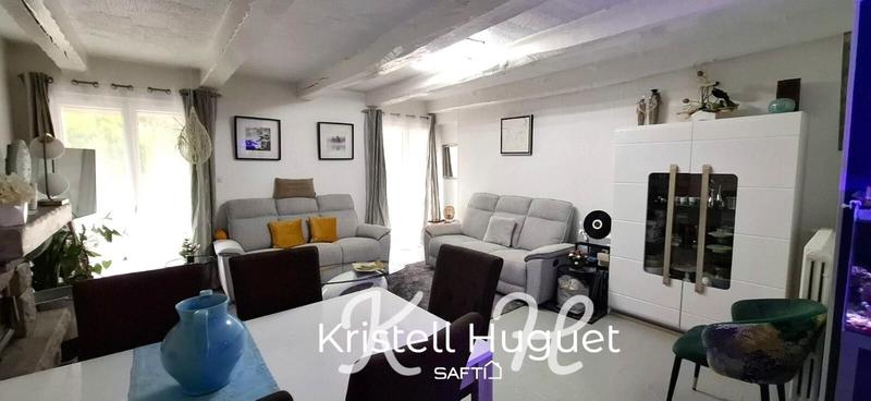 Maison - 195 m² - 9 pièces