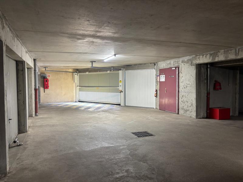 Parking / Garage - 13 m²