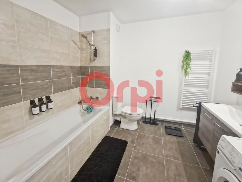 Appartement - 84 m² - 4 pièces