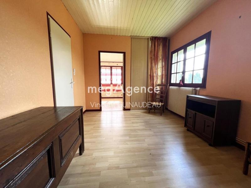 Maison - 220 m² - 11 pièces