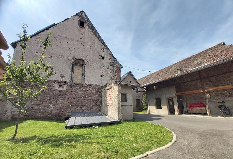 Maison ancienne - 360 m² - 14 pièces