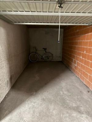 Parking / Garage - 12 m²