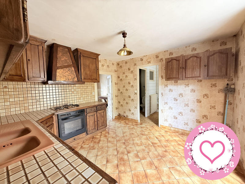 Maison - 93 m² - 4 pièces