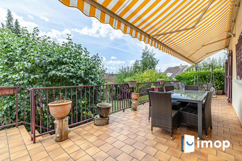 Maison - 180 m² - 6 pièces