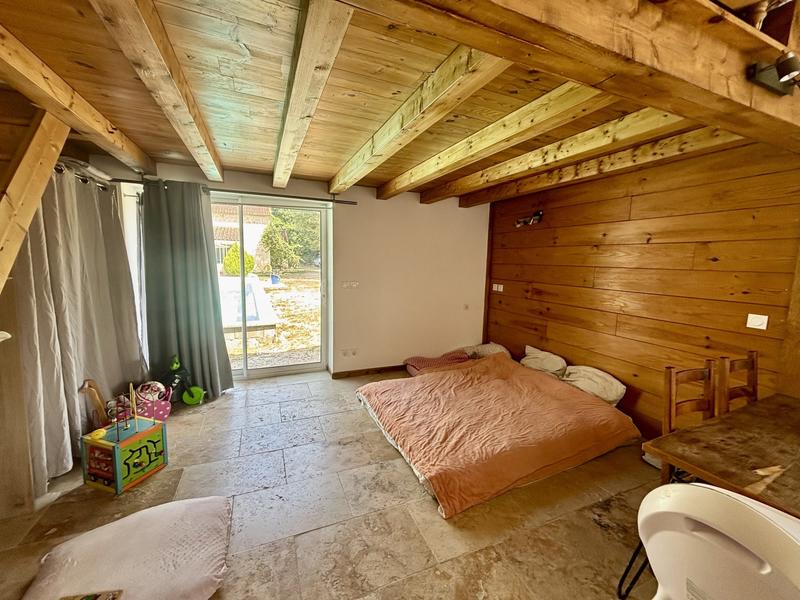 Maison ancienne - 223 m² - 10 pièces