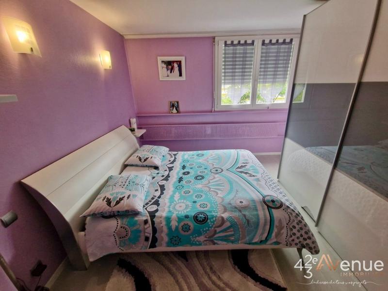 Appartement - 92 m² - 4 pièces