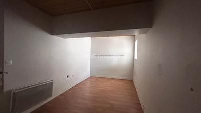 Maison - 79 m² - 3 pièces