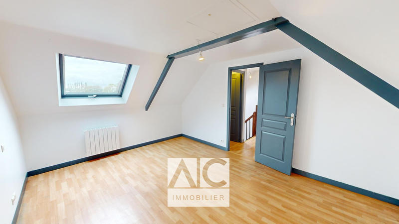 Maison - 129 m² - 6 pièces