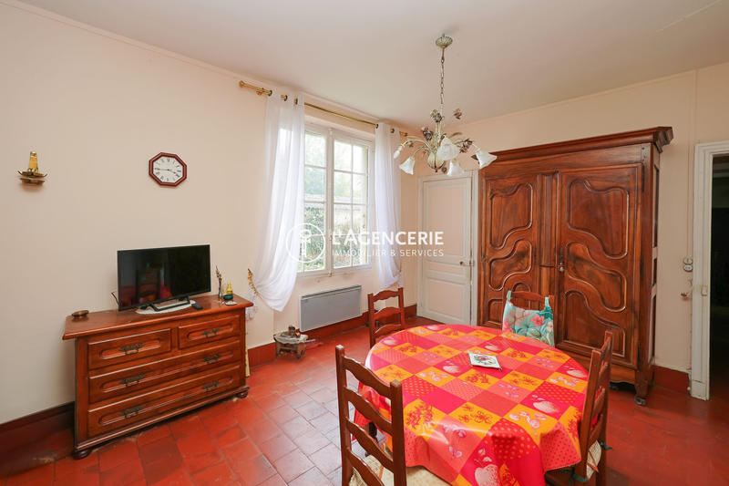 Maison - 94 m² - 4 pièces