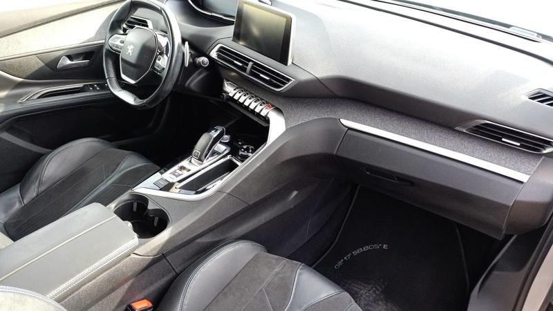 Peugeot 5008 1.6 BlueHDi 120 Eat6 Crossway - Automatique