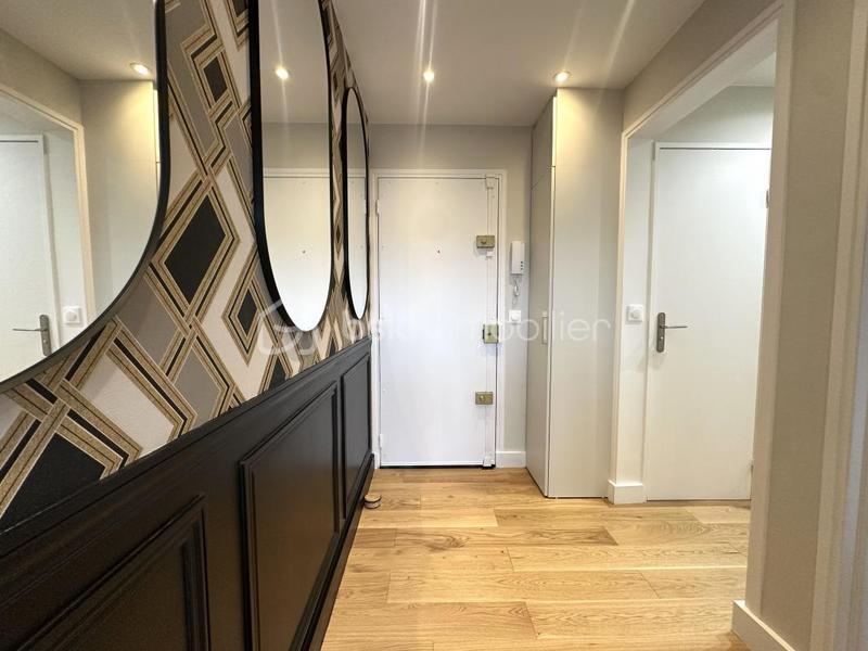 Appartement - 79 m² - 4 pièces