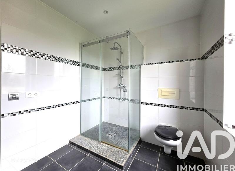 Maison - 127 m² - 5 pièces