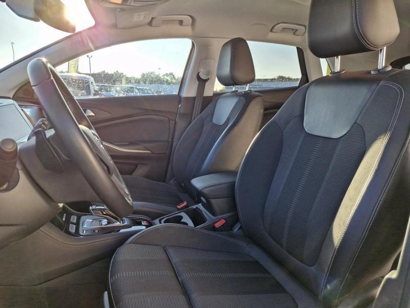 Opel grandland 130 Ch Bva8 Elegance Business
