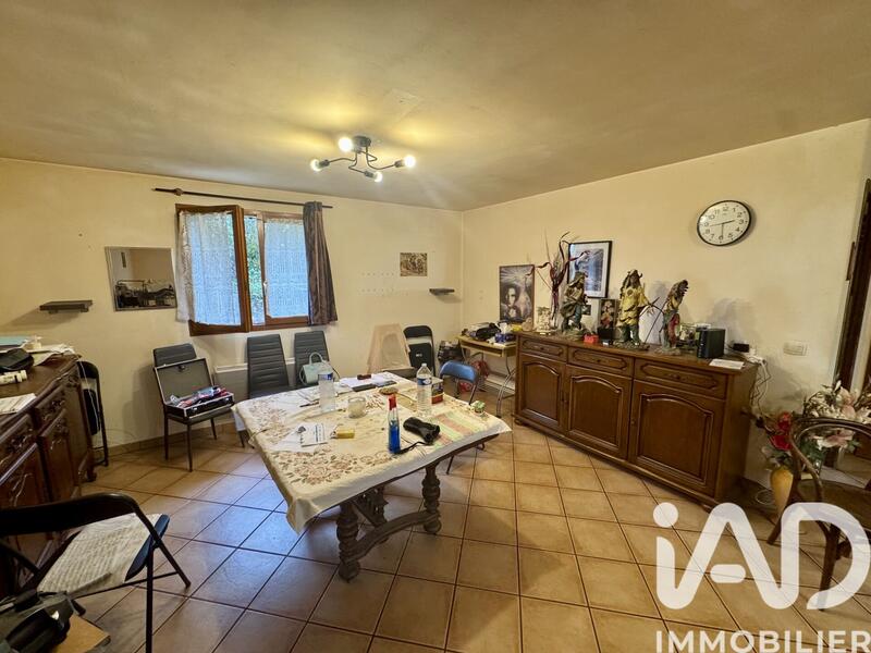 Maison - 88 m² - 4 pièces