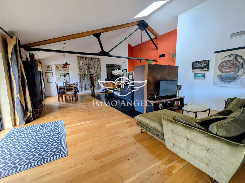 Bastide - 195 m² - 6 pièces