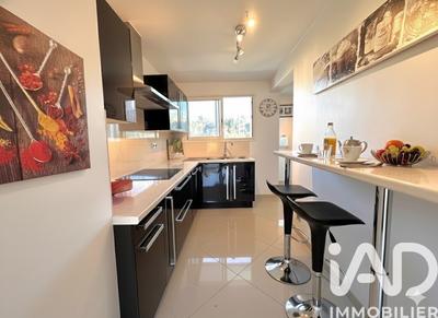 Appartement - 72 m² - 3 pièces