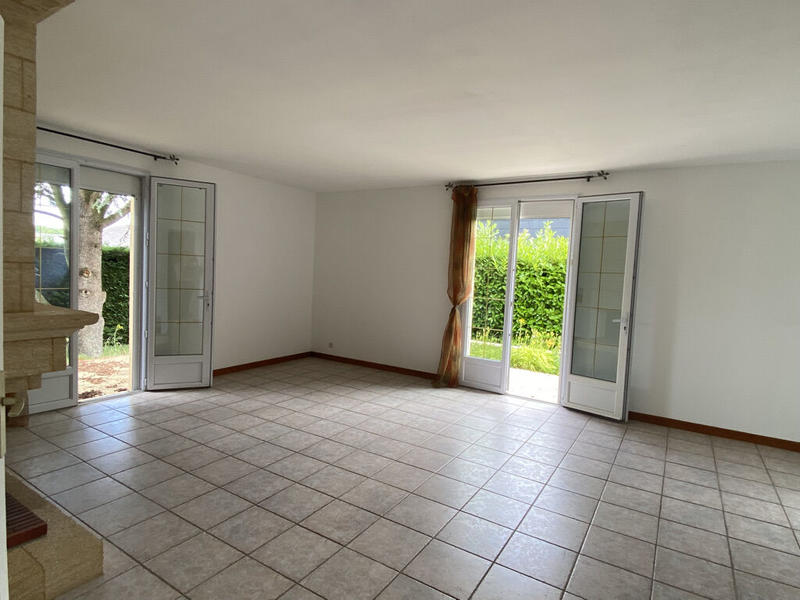 Maison - 99 m² - 5 pièces