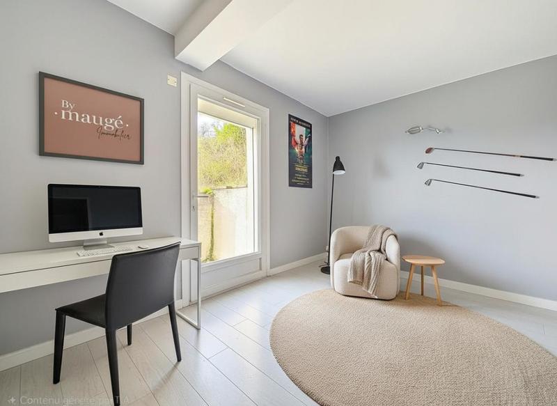 Maison - 170 m² - 6 pièces