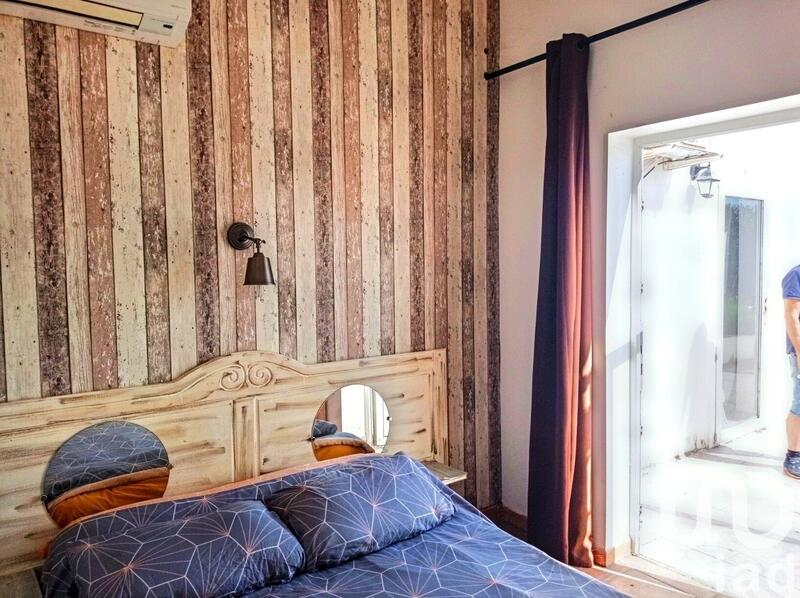 Maison - 400 m² - 36 pièces