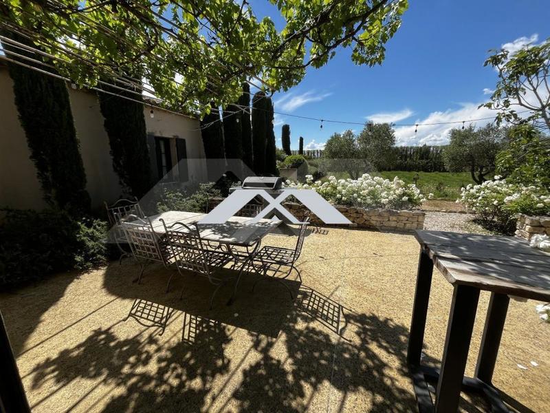 Maison - 280 m² - 7 pièces