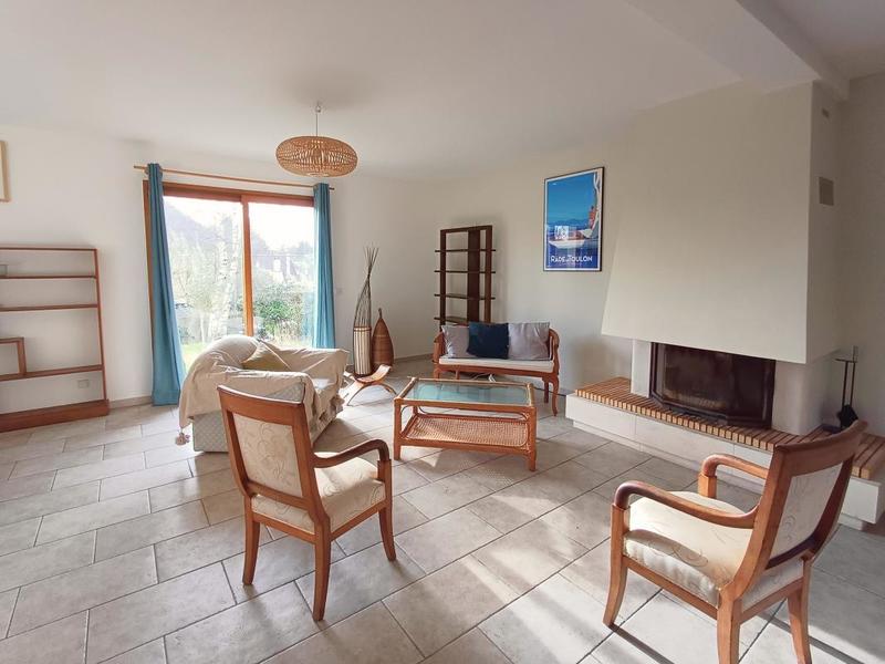 Maison - 273 m² - 9 pièces