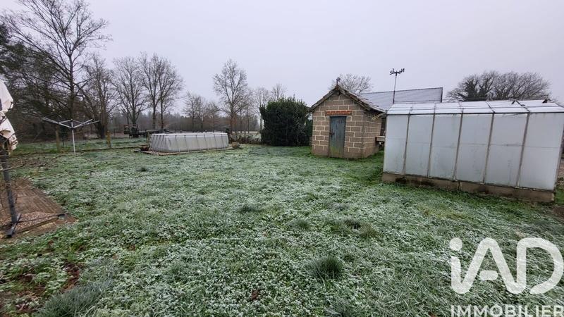 Maison - 99 m² - 5 pièces