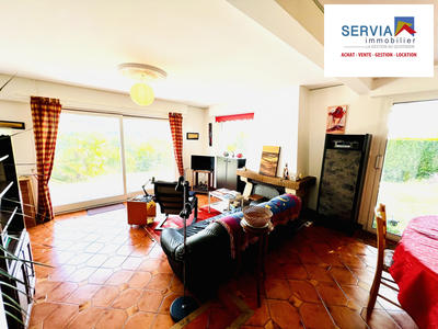 Maison ancienne - 151 m² - 8 pièces