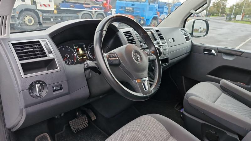 Volkswagen Caravelle 2.0 Tdi 180 Dsg7 Confort Line Édition