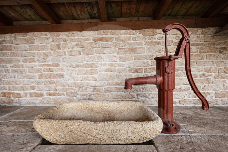 Maison - 275 m² - 8 pièces