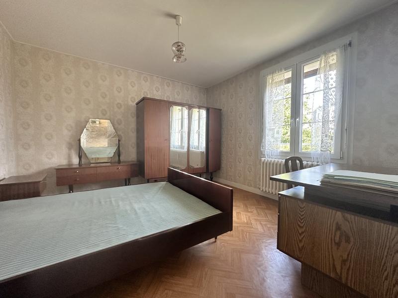 Maison - 95 m² - 4 pièces