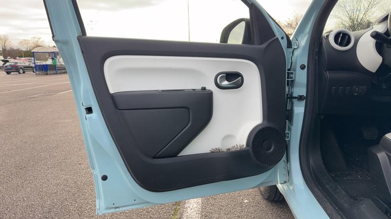 Renault Twingo 0.9 Tce 90 Edc5 Intens