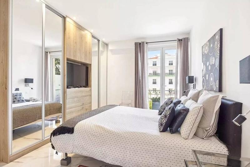 Appartement - 110 m² - 4 pièces