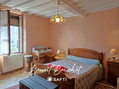 Maison - 121 m² - 5 pièces