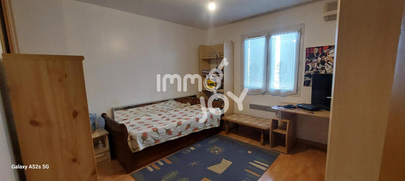 Maison - 170 m² - 6 pièces