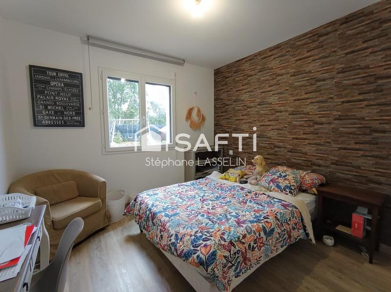 Maison - 162 m² - 9 pièces