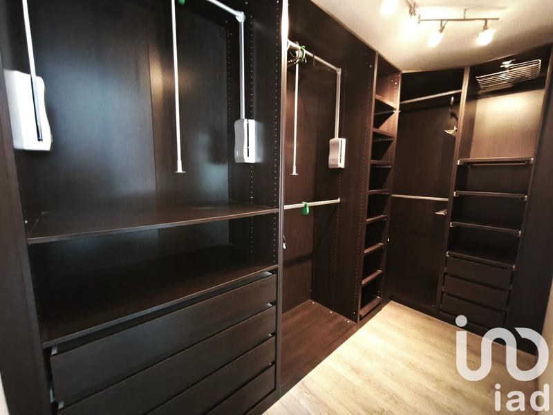 Maison - 223 m² - 6 pièces