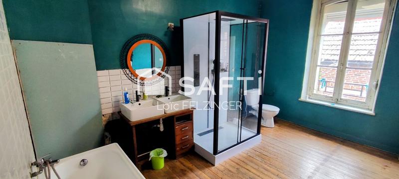 Maison - 240 m² - 6 pièces