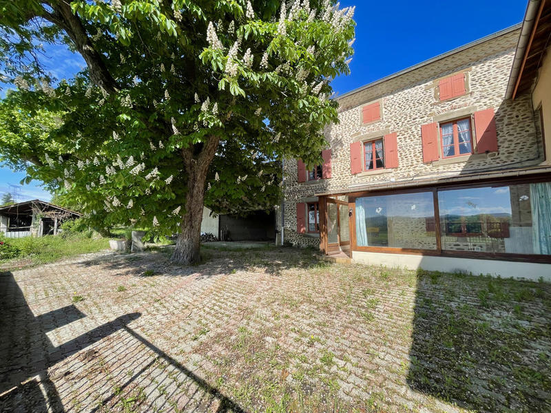Maison - 135 m² - 4 pièces