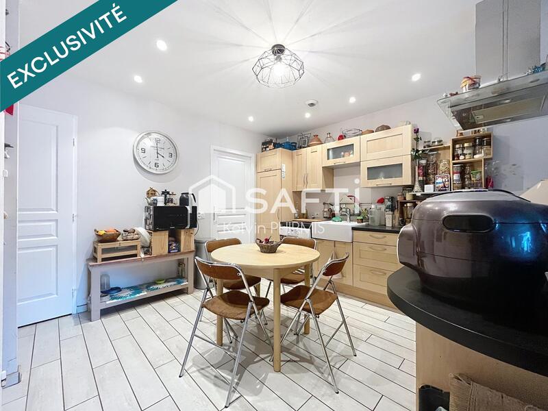 Maison - 111 m² - 4 pièces