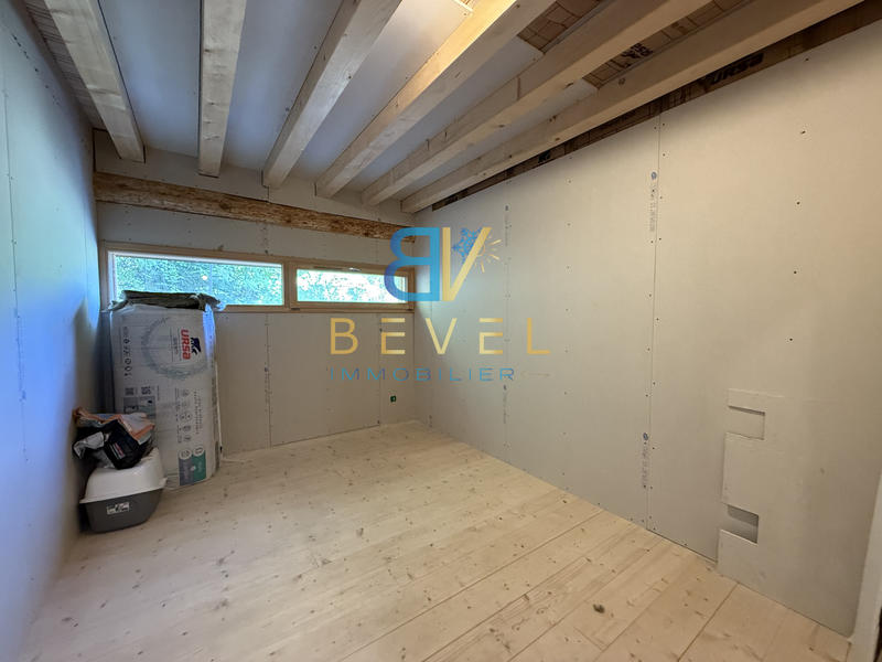 Châlet - 188 m² - 6 pièces