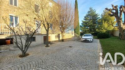 Maison - 142 m² - 5 pièces