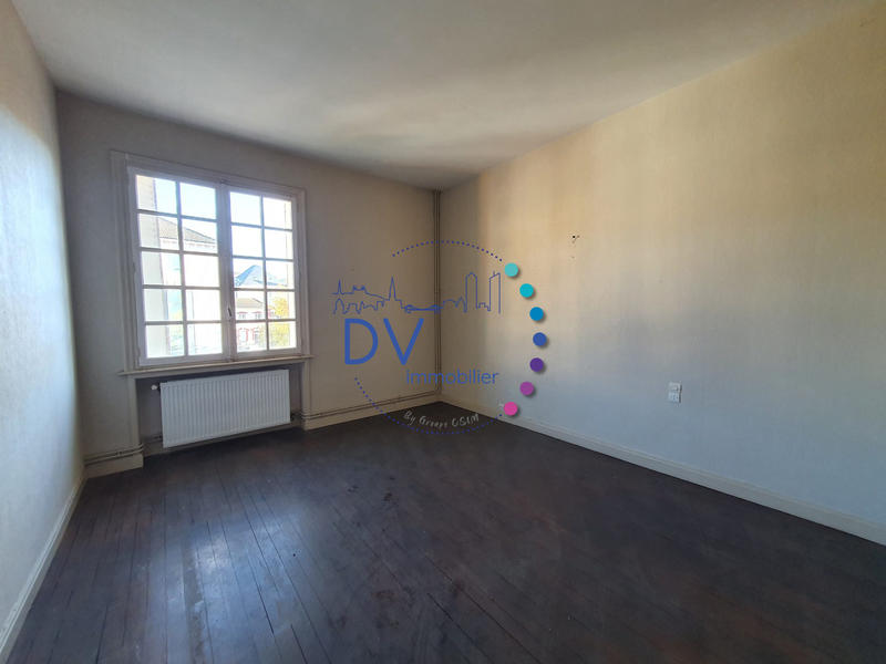 Appartement - 268 m² - 6 pièces