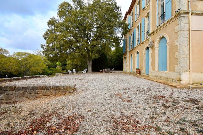 Maison - 490 m² - 21 pièces