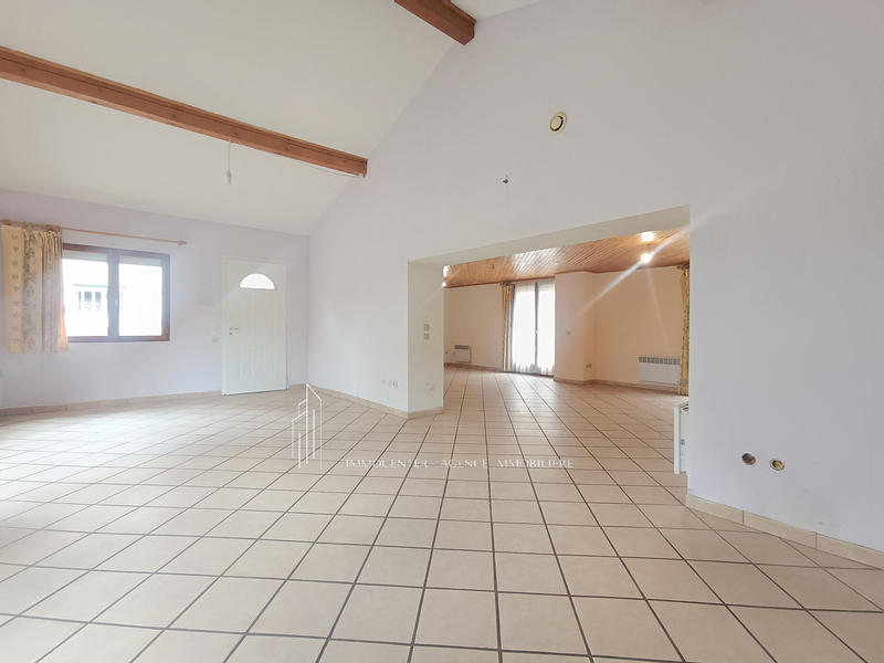 Maison - 115 m² - 3 pièces
